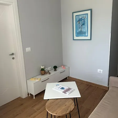 Aren Penthouse Apartment Vlorë