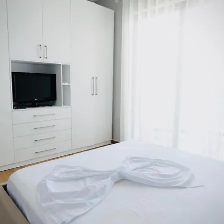 Aren Penthouse Apartmán *